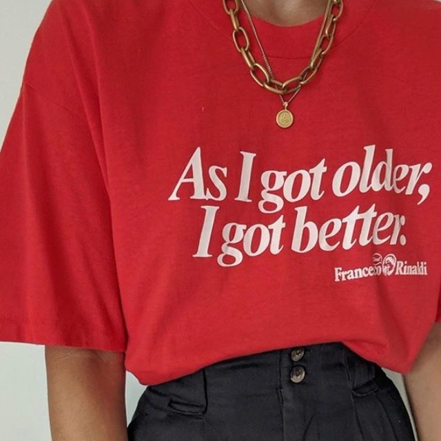 Poshmark banner for @alicante